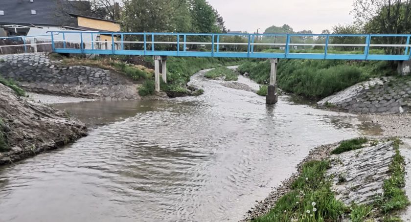 Morów. Koryta rzeki nie pogłębią 