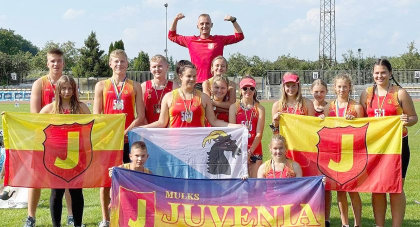 Dziesięć tytułów mistrzowskich