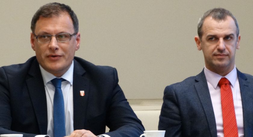 Burmistrz bierze kredyt na 15 lat. Radni wyrazili zgodę 