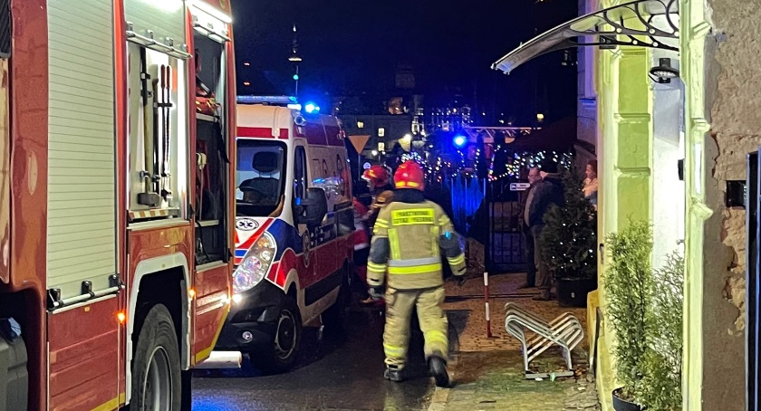 Pożar na ul. Kościuszki. Poszkodowana jedna osoba 