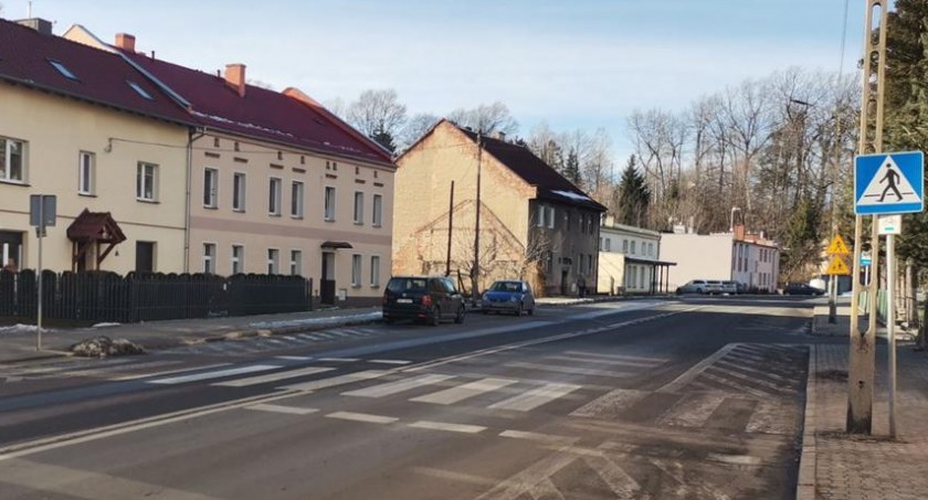 Głuchołazy. Bezpieczniej dla pieszych
