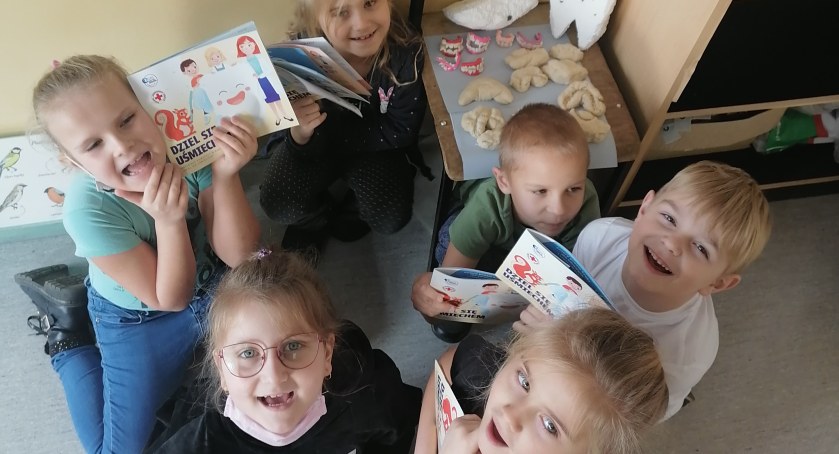 Przedszkolaki z Meszna dzieliły się uśmiechem
