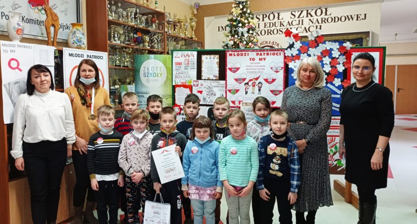 „Młodzi Patrioci to My”. Uczniowie ze Skoroszyc zajęli czołowe miejsca w konkursie patriotycznym 
