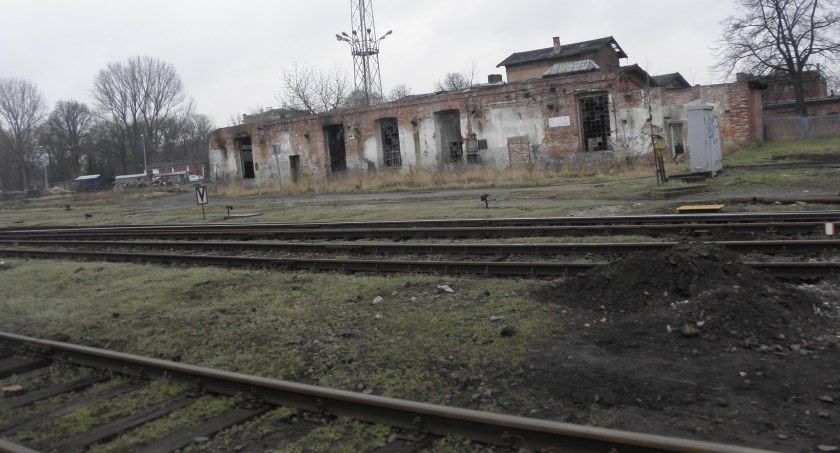 Śmierć bezdomnego na terenie PKP