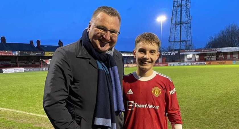 Karol Borys na testach w Manchesterze United. Spotkał się z nim Czesław Michniewicz