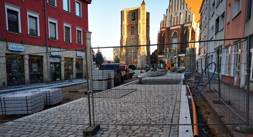 Rynek zabetonowany i zdegradowany 