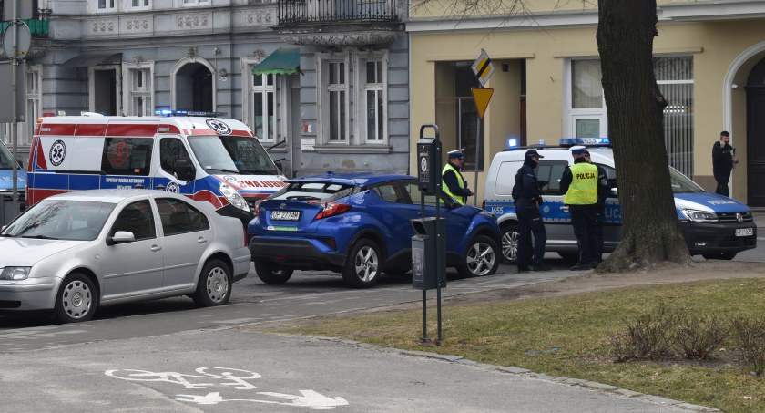 2,5 tysiąca złotych mandatu za potrącenie pieszej