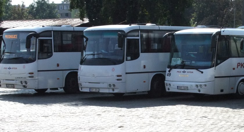 Darmowy transport PKS dla uchodźców