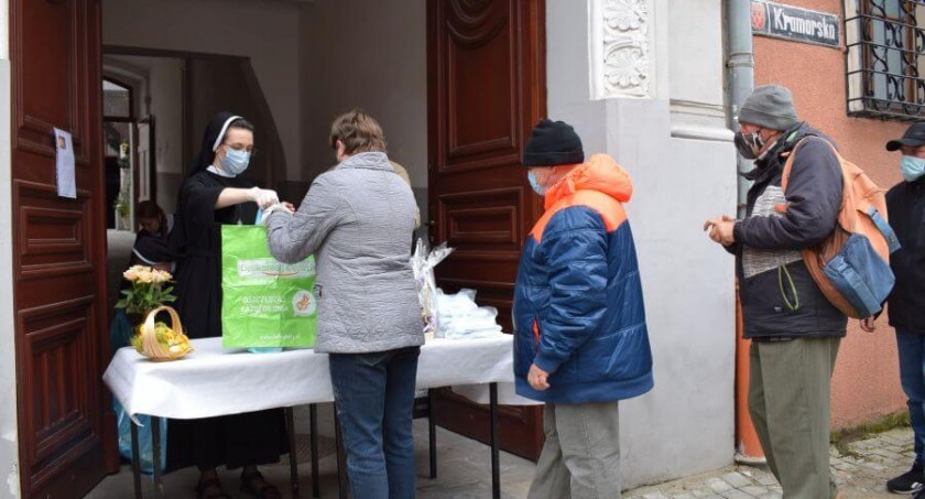 Siostry elżbietanki zapraszają samotnych i ubogich 