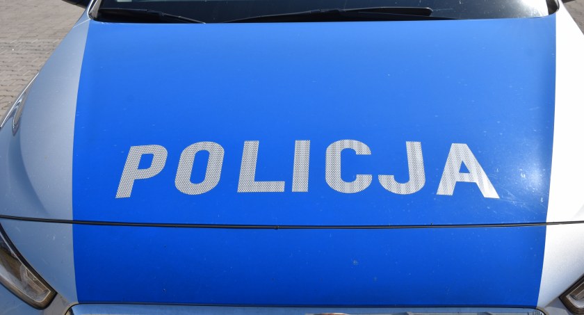 Mieszkał ze zmarłym. Co było przyczyną śmierci?
