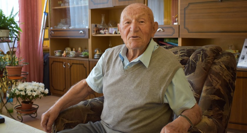 Taniec jest dobry na wszystko. Historia życia 90 - letniego Idziego Węgrzynowicza