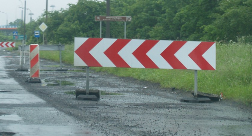 Blisko 2,4 miliona na dwie drogi