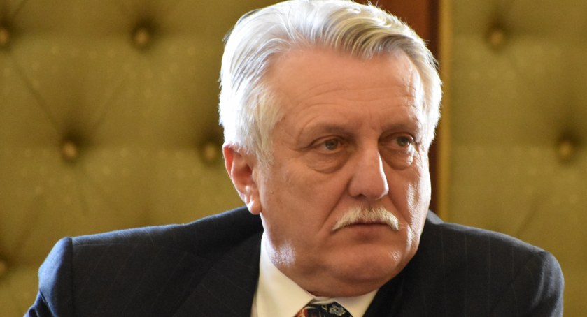 Powiatowy rok bez inwestycji? Taki pomysł ma radny Biłobran 