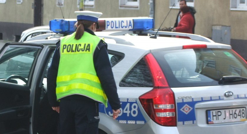 Po kolizji uciekł mercedesem 