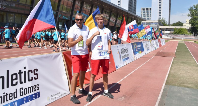 Nyscy lekkoatleci z orzełkiem na piersi