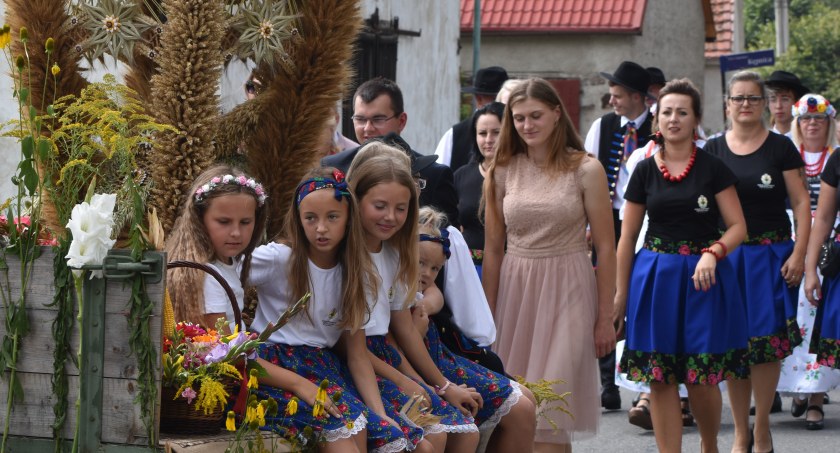 Zabawa z przytupem. Dni Słonecznika w Kępnicy [FOTO]