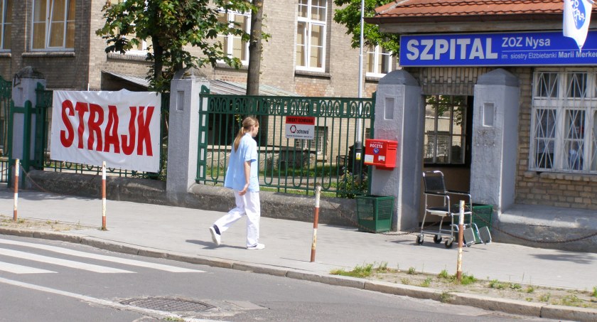 Szpitali powiatowych nie stać na podwyżki