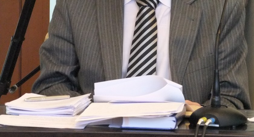 Radny chce więcej jawności