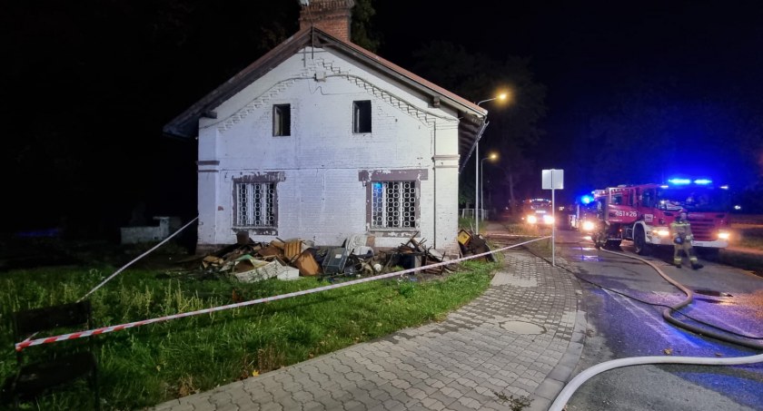 Pożar byłej portierni na FSD