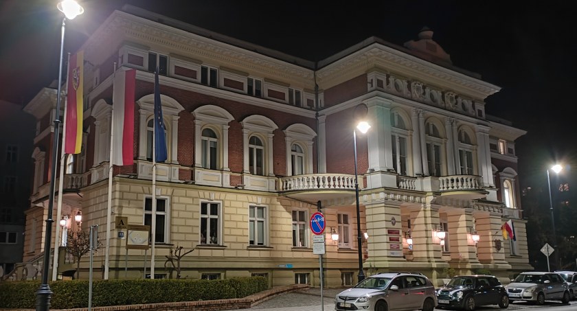  Nie ma chętnego na dostawę prądu