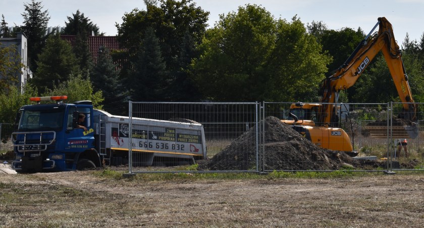 Pawilon sportowy będzie droższy 