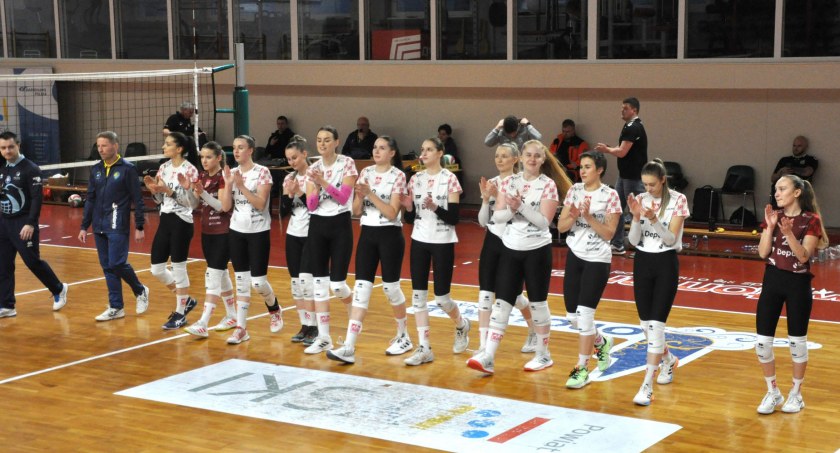 NTSK AZS PANS Komunalnik Nysa nie zwalnia tempa