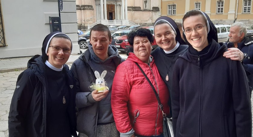 Elżbietanki zapraszają na spotkanie wielkanocne 