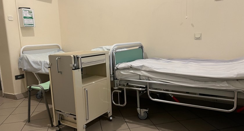 Zespół naprawczy w nyskim szpitalu. ZOZ ma milionowe straty i generuje kolejne 