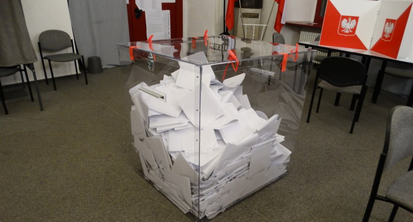 Nowe obwody do głosowania
