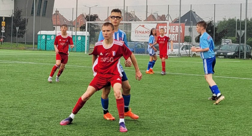 Polonia Nysa daleko z tyłu