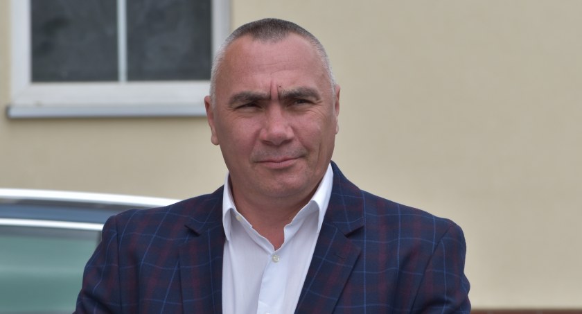 Skarbnik Otmuchowa zarabiał dodatkowo 4 tys. zł miesięcznie 