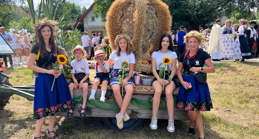 Kolorowo, kwiatowo i tanecznie [Wyniki konkursów]