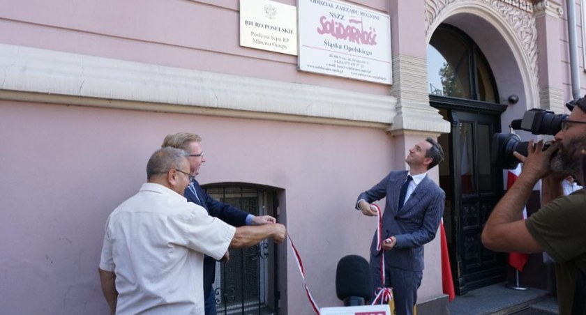 Poseł Ociepa otworzył biuro poselskie w Nysie 