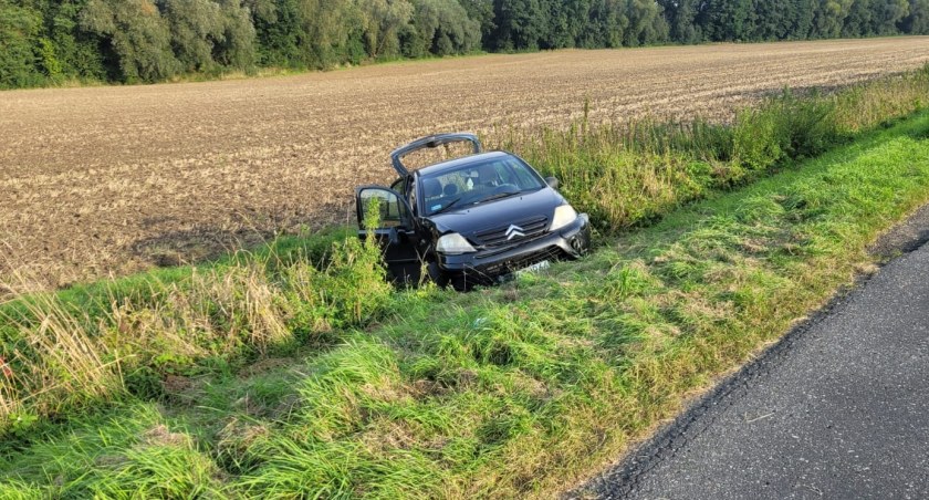 Szybka jazda zaprowadziła ją do rowu