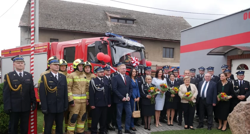 Nowe samochody dla strażaków