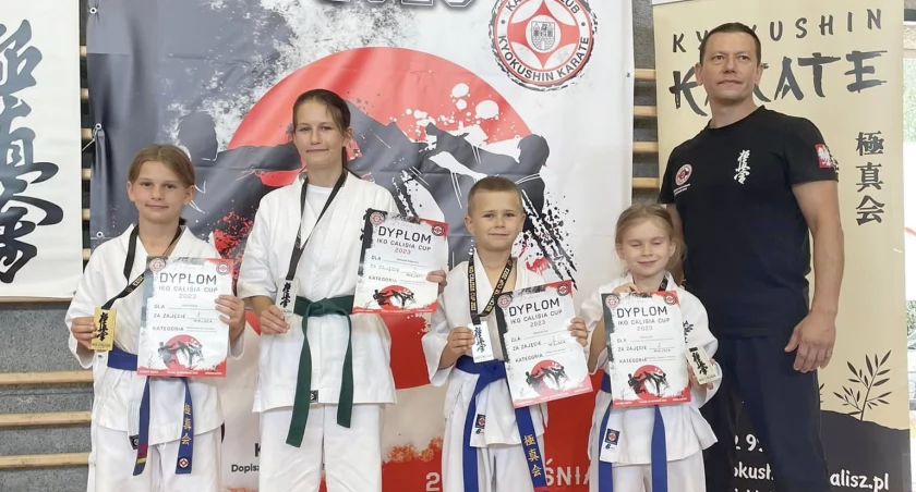 Dziesiąte miejsce karateków z Niwnicy
