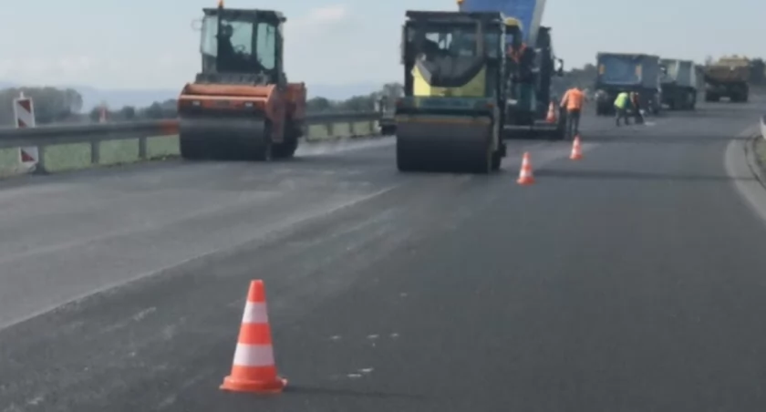 Dwa miesiące na remont drogi