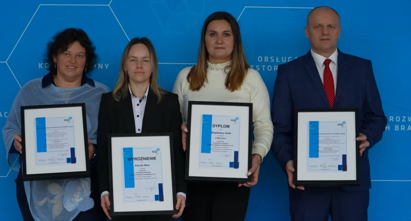 Absolwentki PANS wyróżnione za najlepsze prace