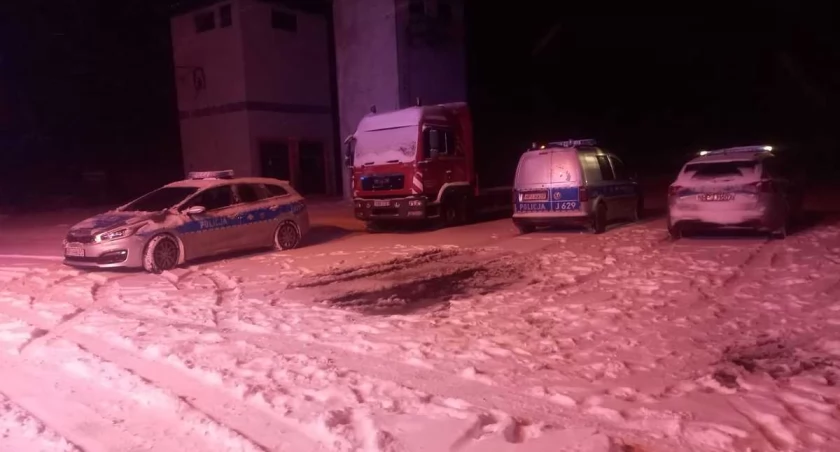Nocne poszukiwania zaginionego 18-latka
