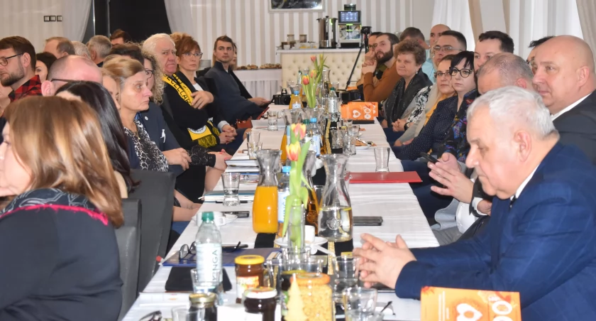 Konferencja pszczelarzy