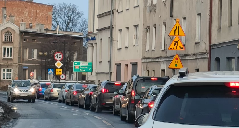 Głuchołaski drogowy armagedon przez remont krajówki 