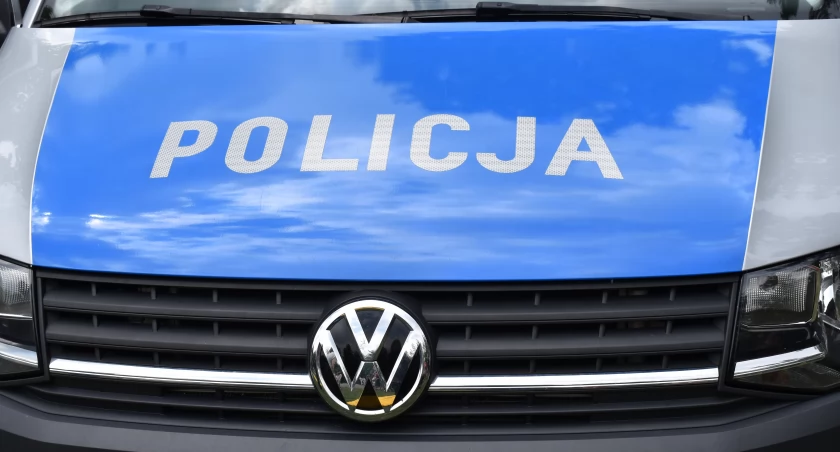 Pijany wjechał w tył poprzedzającego go pojazdu