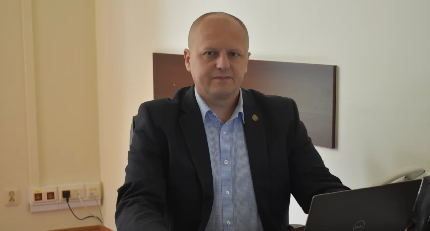 Rewolucji nie będę robił. Wywiad z Mariuszem Kołosowskim nowym rektorem PANS w Nysie 
