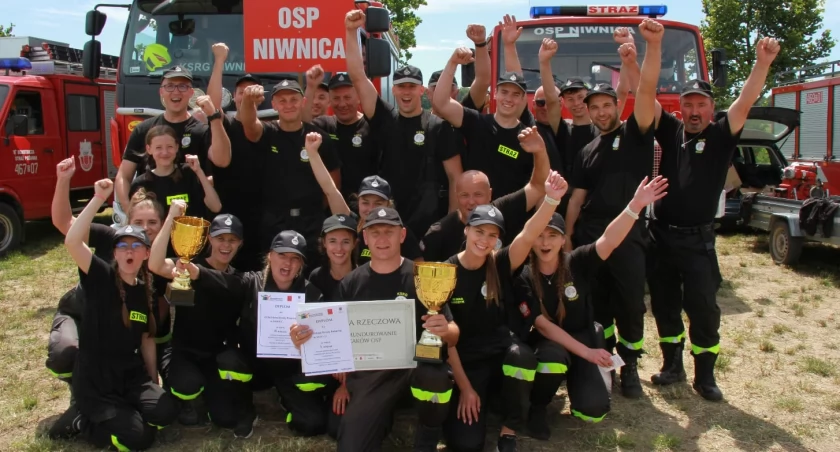 Sportowa rywalizacja strażaków OSP [galeria, wyniki]