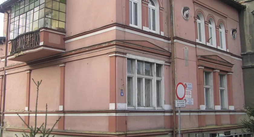 Budynek OPS nie spełnia warunków 