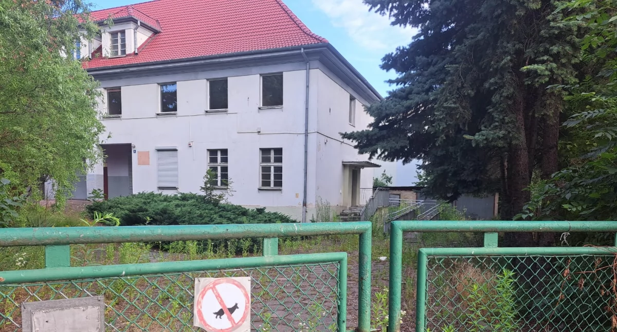 Były 