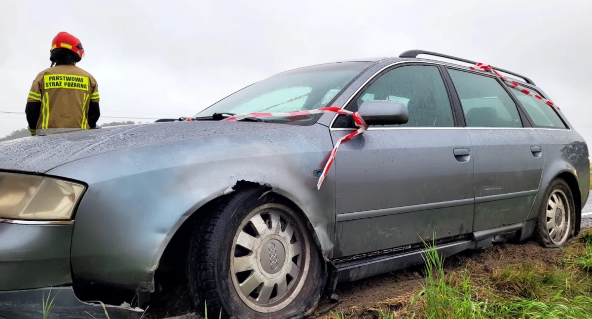 Miał 3.2 promila. Wjechał w barierę drogową
