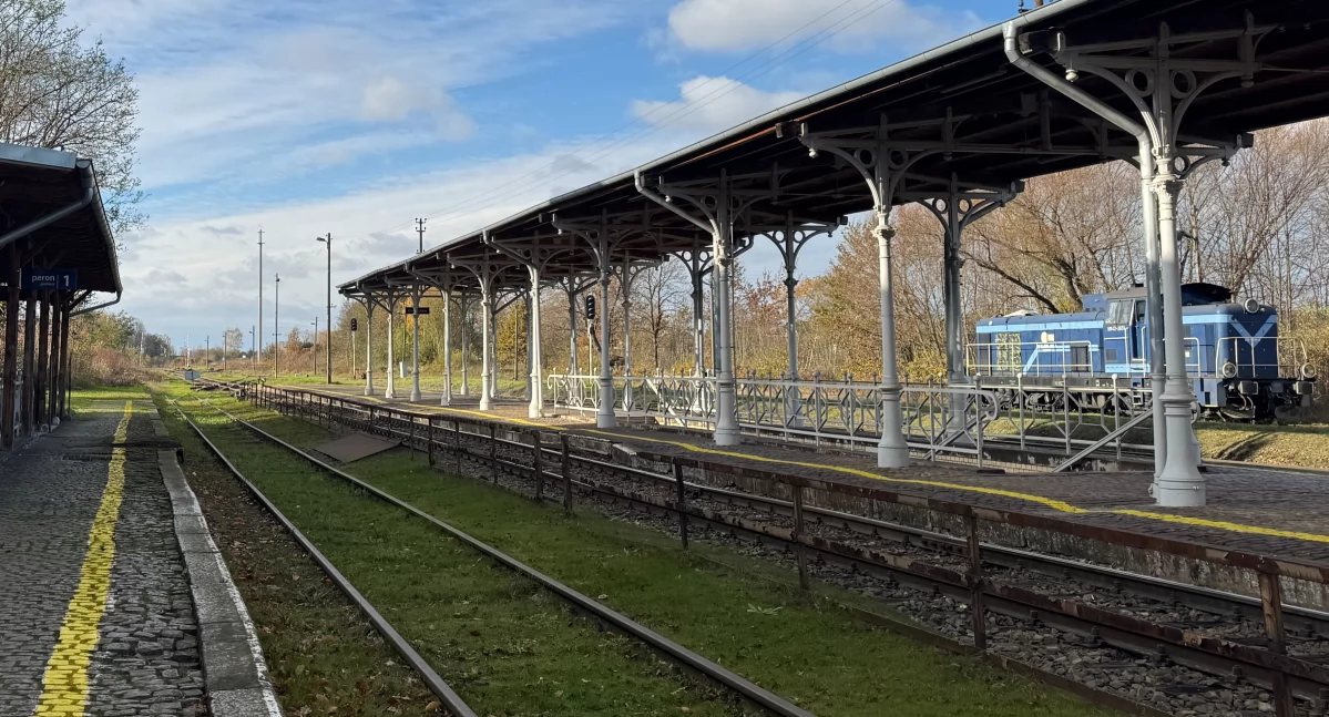 24-latek wszedł pod nadjeżdżający szynobus