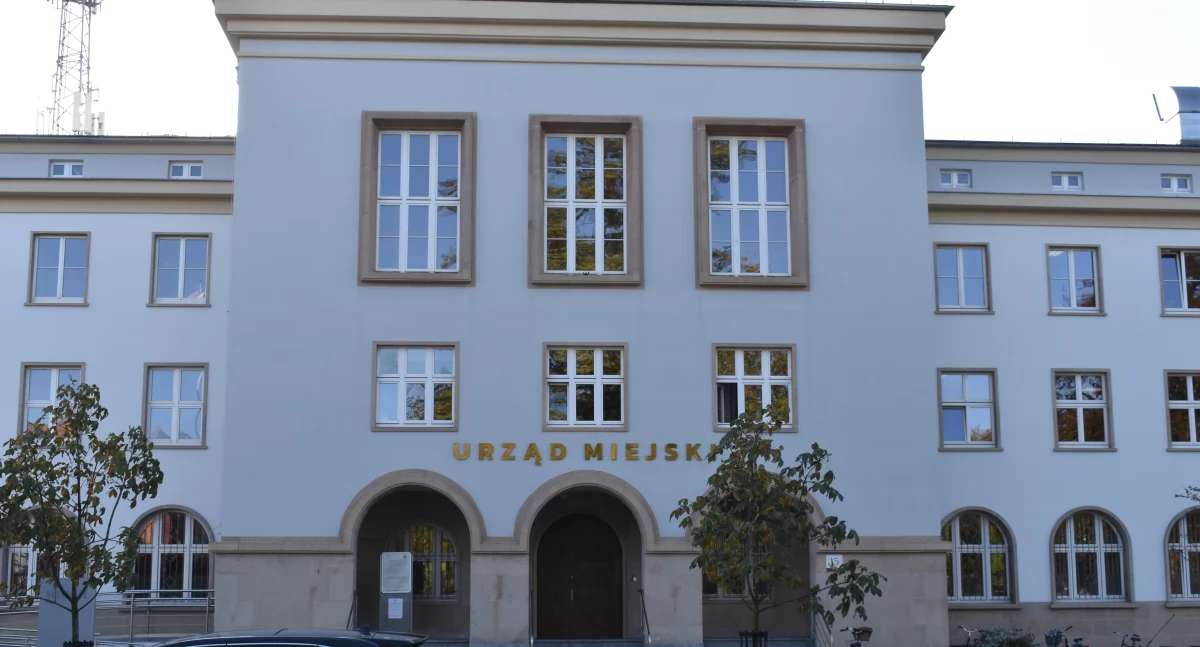 Nysa. Ile zarobili dyrektorzy i kierownicy gminnych instytucji? 