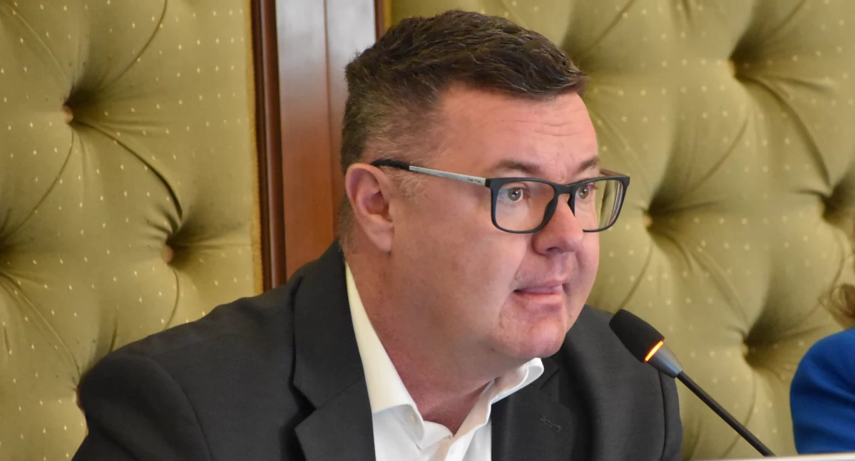 Jak prezes SIM publiczne pieniądze wydawał. 
